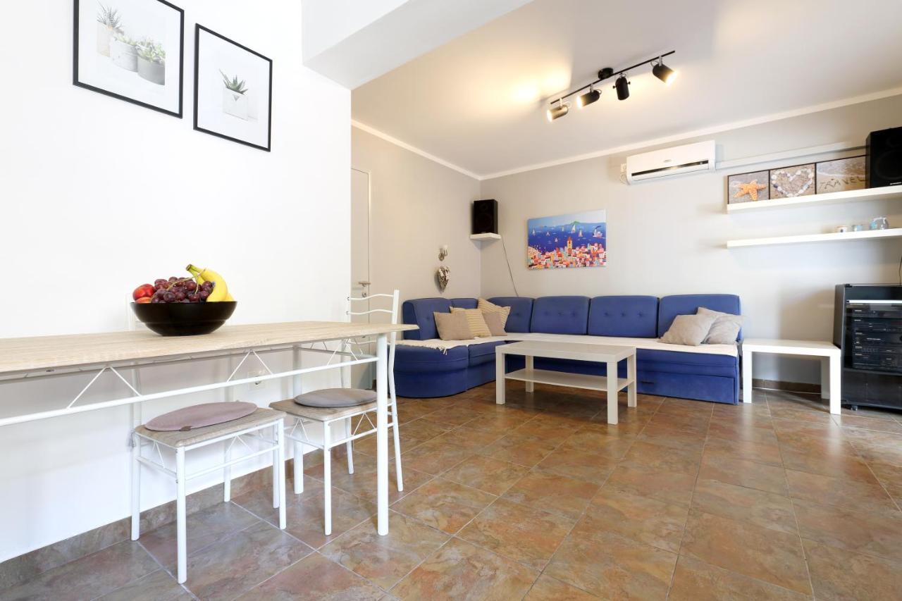 Apartman Don Паг Екстериор снимка