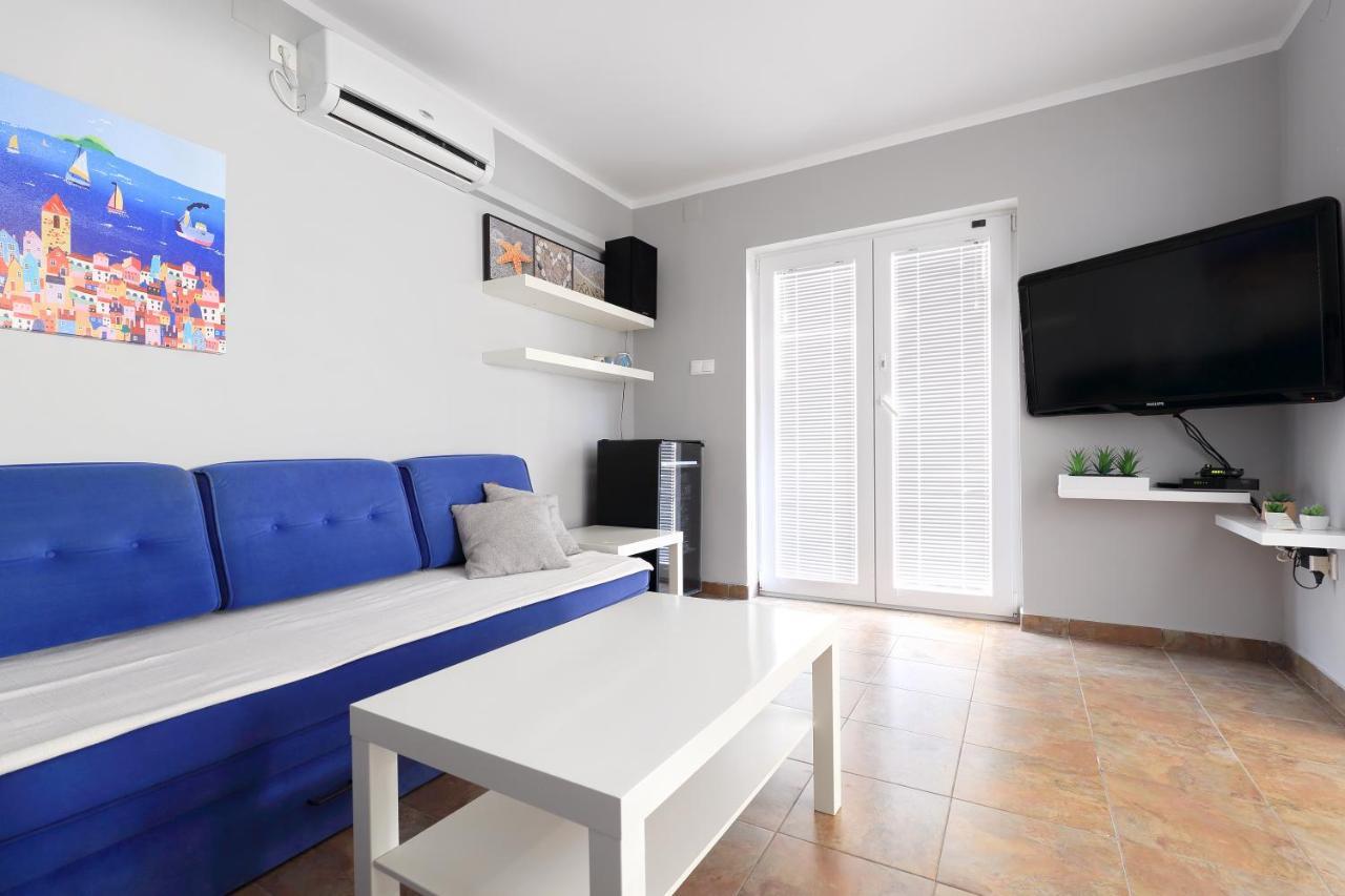 Apartman Don Паг Екстериор снимка